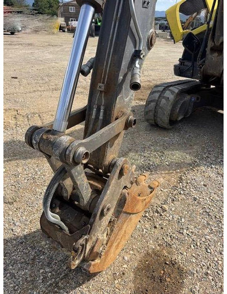 Mecalac 6MCR - Excavator: picture 4 Mecalac 6MCR - Excavator: picture 4