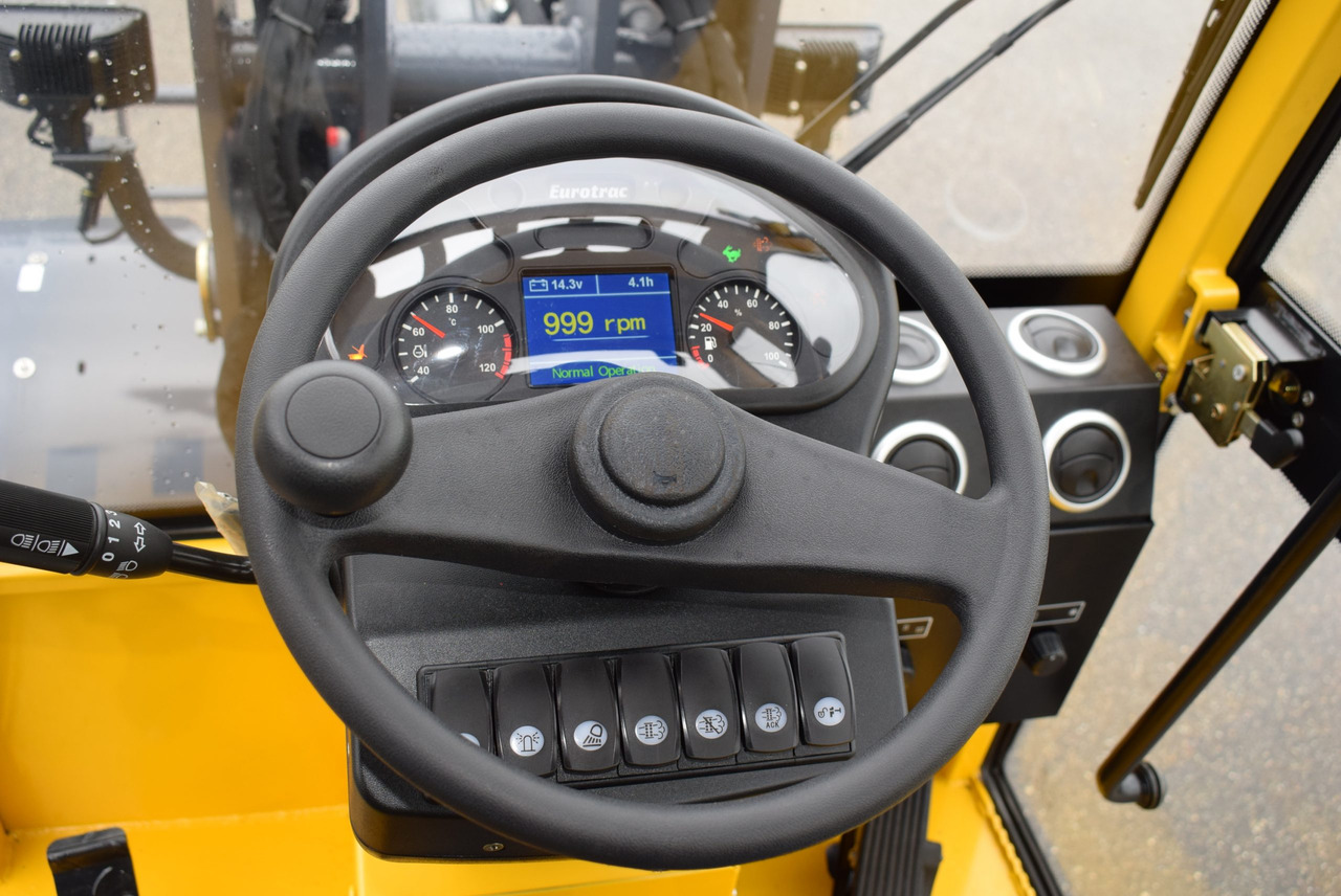 Eurotrac W13 Radlader Hoflader - Compact loader: picture 4 Eurotrac W13 Radlader Hoflader - Compact loader: picture 4
