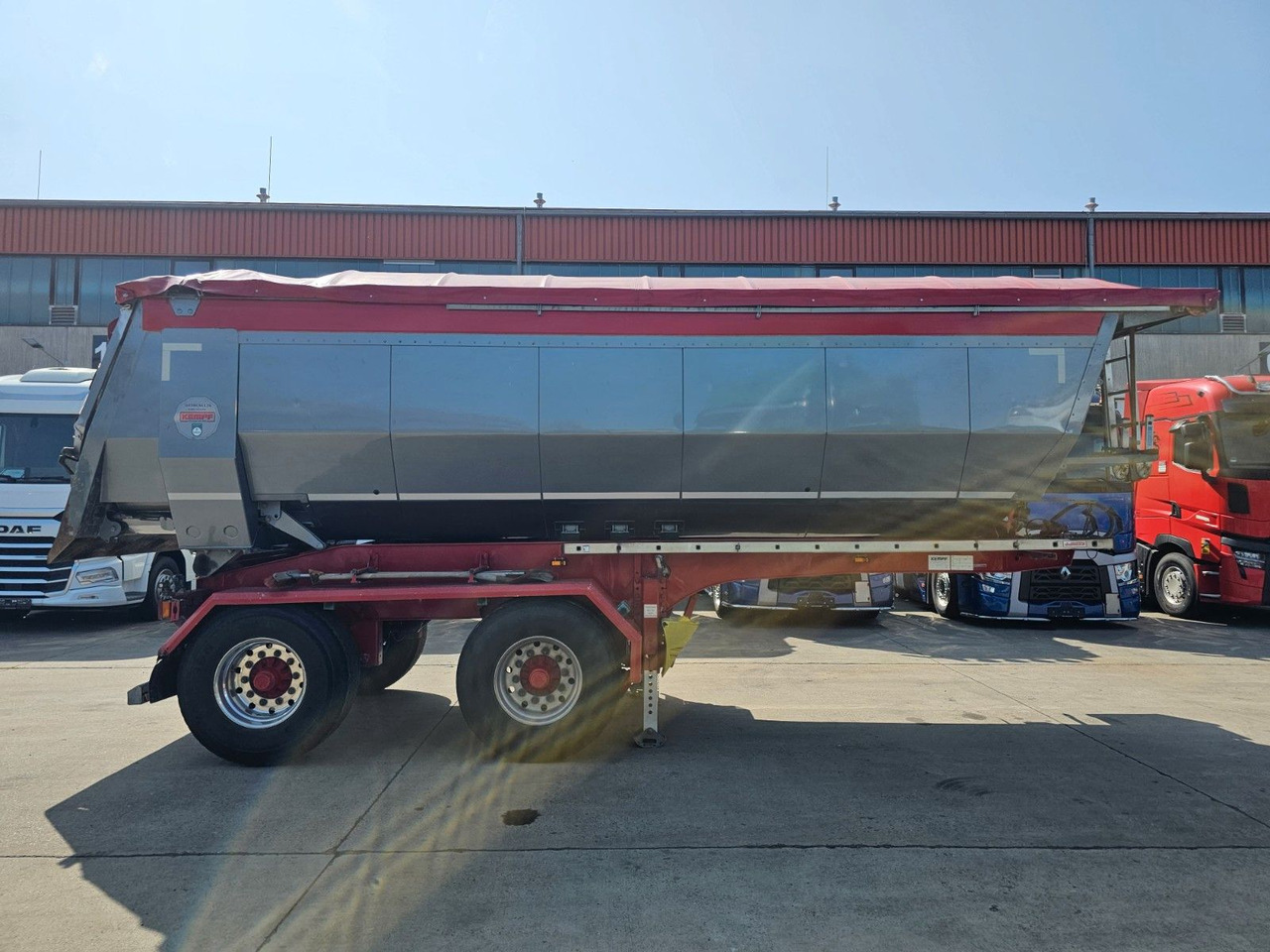 Kempf SKM 31/2 * KIPPMULDE * ELEK. VERDECK *LIFT * BPW - Tipper semi-trailer: picture 4 Kempf SKM 31/2 * KIPPMULDE * ELEK. VERDECK *LIFT * BPW - Tipper semi-trailer: picture 4