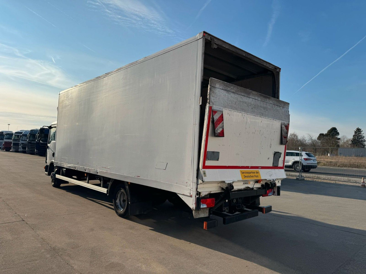 MAN TGL 12.220 * KOFFER * KLIMA * LBW 1,5 TON * TÜV - Box truck: picture 5 MAN TGL 12.220 * KOFFER * KLIMA * LBW 1,5 TON * TÜV - Box truck: picture 5