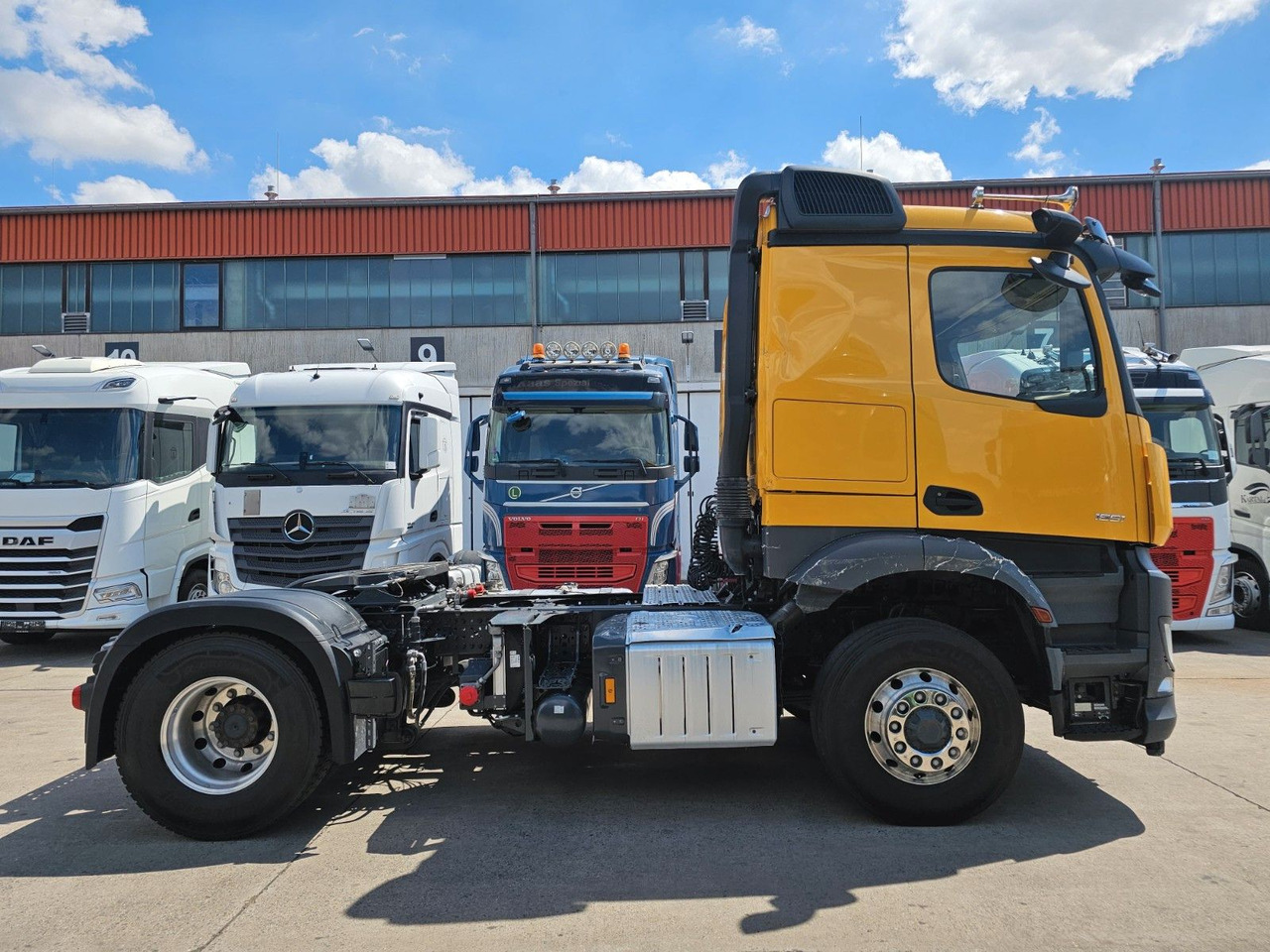 Mercedes-Benz AROCS 1851 LS * HYDRO-DRIVE * ACC * STANDKLIMA * - Tractor unit: picture 4 Mercedes-Benz AROCS 1851 LS * HYDRO-DRIVE * ACC * STANDKLIMA * - Tractor unit: picture 4