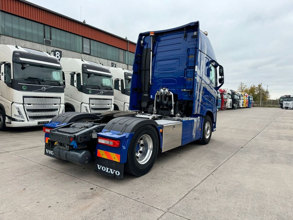 Volvo FH 540 XL *ADR*LEDER * TOP* STANDKLIMA * - Tractor unit: picture 3 Volvo FH 540 XL *ADR*LEDER * TOP* STANDKLIMA * - Tractor unit: picture 3