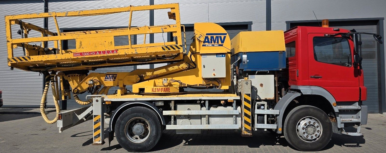 Mercedes-Benz Axor 1824 - Truck mounted aerial platform: picture 4 Mercedes-Benz Axor 1824 - Truck mounted aerial platform: picture 4