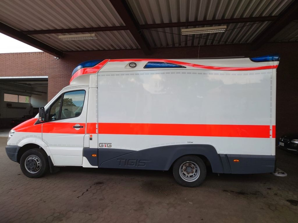 Mercedes-Benz RTW Tigis - Ambulance: picture 4 Mercedes-Benz RTW Tigis - Ambulance: picture 4
