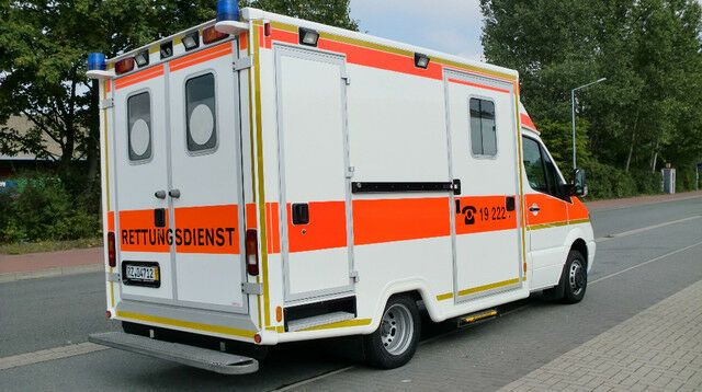 Mercedes-Benz Sprinter 516 WAS 12 Monate Garantie // - Ambulance: picture 5 Mercedes-Benz Sprinter 516 WAS 12 Monate Garantie // - Ambulance: picture 5