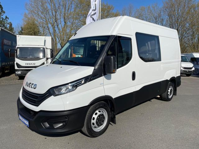 Iveco Daily 35S16A8 CRV MY22 Euro6 Klima AHK Navi ZV - Panel van: picture 1 Iveco Daily 35S16A8 CRV MY22 Euro6 Klima AHK Navi ZV - Panel van: picture 1