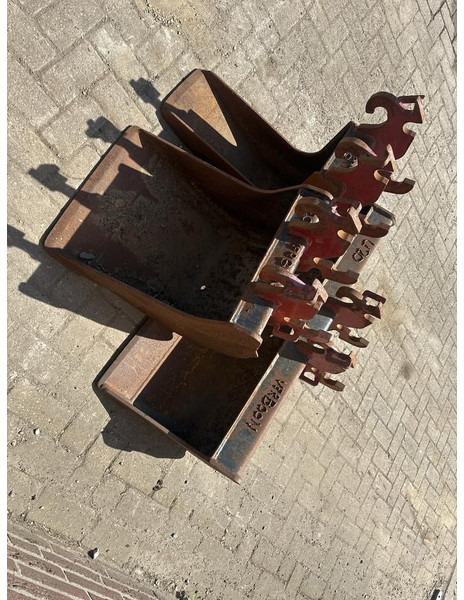 Bakkenset CW 05 - Bucket for Excavator: picture 4 Bakkenset CW 05 - Bucket for Excavator: picture 4