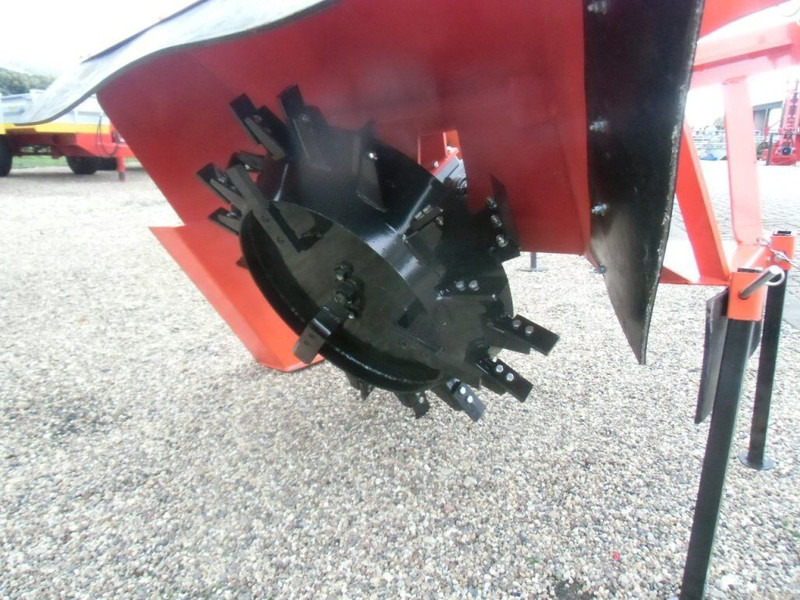 Boxer Greppelfrees - Trencher: picture 2 Boxer Greppelfrees - Trencher: picture 2