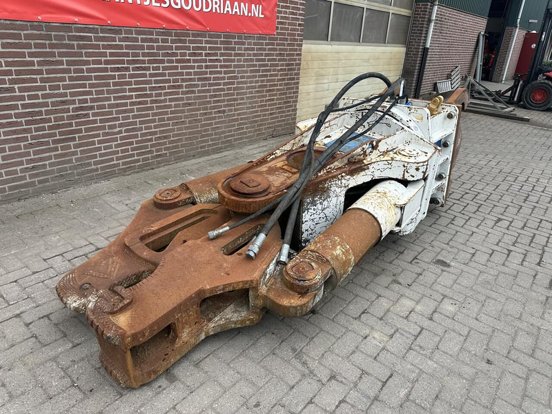 CW 45 - Demolition shears for Construction machinery: picture 2 CW 45 - Demolition shears for Construction machinery: picture 2