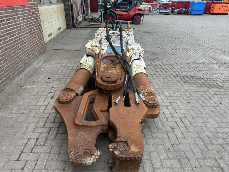 CW 45 - Demolition shears for Construction machinery: picture 3 CW 45 - Demolition shears for Construction machinery: picture 3