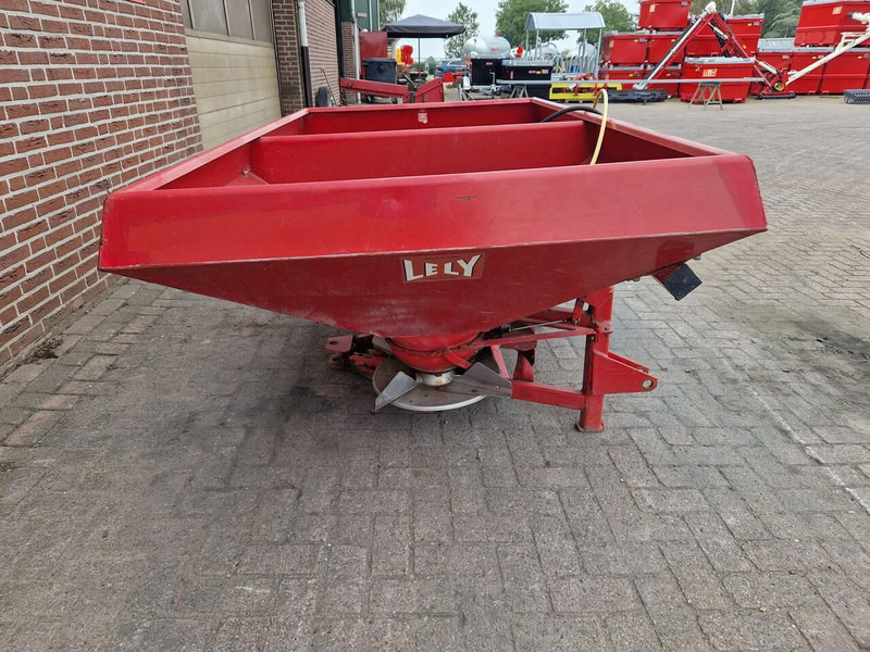 Lely - Fertilizer spreader: picture 4 Lely - Fertilizer spreader: picture 4