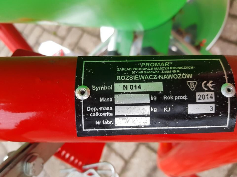 Promar - Sand/ Salt spreader: picture 3 Promar - Sand/ Salt spreader: picture 3