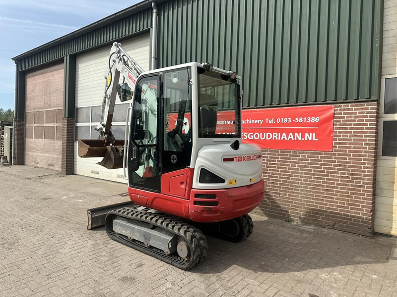 Takeuchi Kraan TB230 - Gebruikt - Mini excavator: picture 2 Takeuchi Kraan TB230 - Gebruikt - Mini excavator: picture 2
