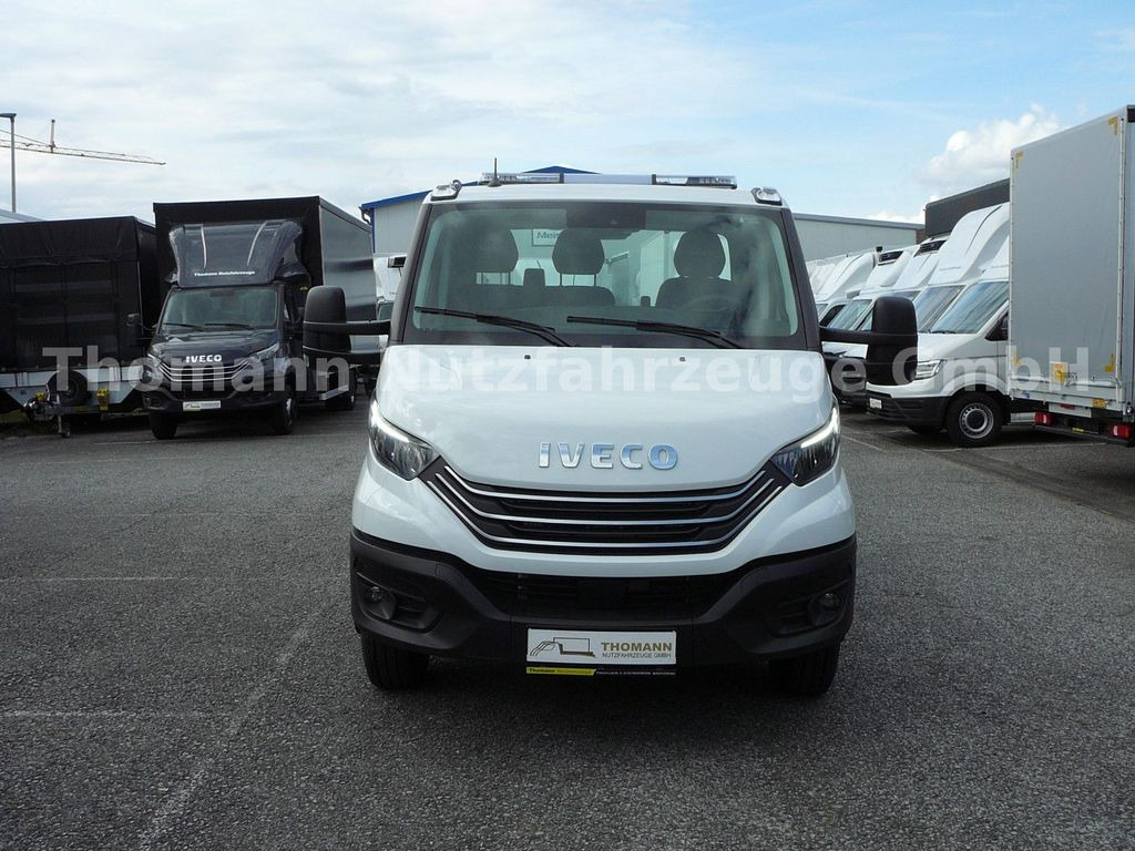 Iveco DAILY 70C18 Schiebeplateu Luftfed Navi Iveco DAILY 70C18 Schiebeplateu Luftfed Navi - Tow truck, Commercial vehicle: picture 3 Iveco DAILY 70C18 Schiebeplateu Luftfed Navi Iveco DAILY 70C18 Schiebeplateu Luftfed Navi - Tow truck, Commercial vehicle: picture 3