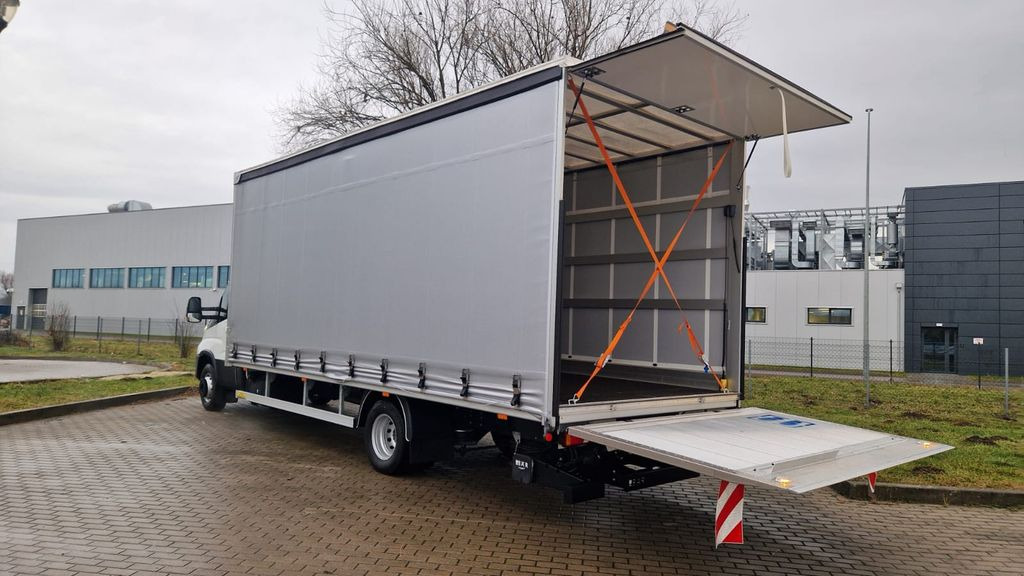 Iveco Daily 70C18H Pritsche Plane 1000KG LBW Luftfeder - Curtain side van: picture 2 Iveco Daily 70C18H Pritsche Plane 1000KG LBW Luftfeder - Curtain side van: picture 2