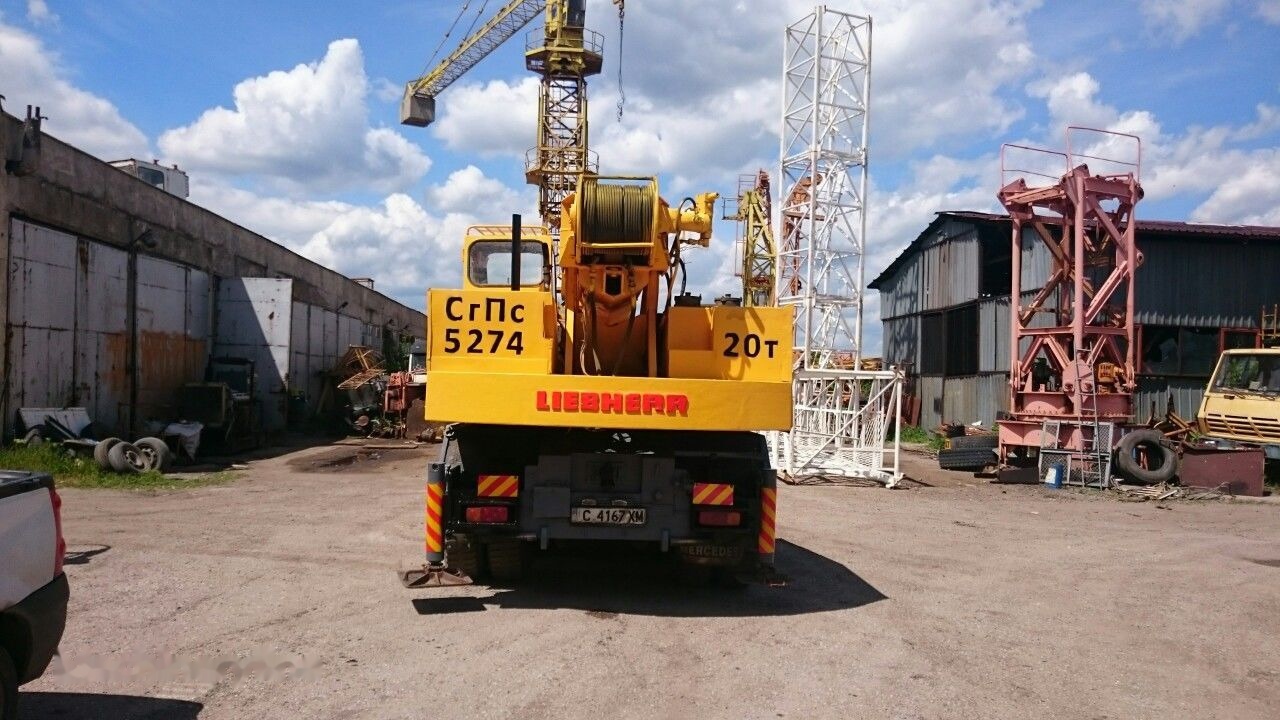 Liebherr LTM 1020 - Mobile crane: picture 3 Liebherr LTM 1020 - Mobile crane: picture 3