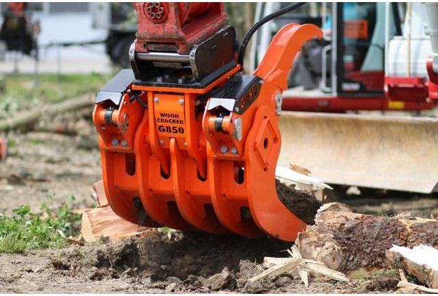 Westtech Woodcracker G850 Roderechen - Attachment for Excavator: picture 1 Westtech Woodcracker G850 Roderechen - Attachment for Excavator: picture 1