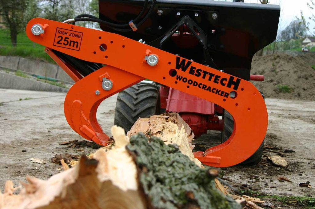Westtech Woodcracker L540 L700 L920 Spaltzange Westtech Woodcracker L540 L700 L920 Spaltzange - Attachment for Forestry equipment: picture 3 Westtech Woodcracker L540 L700 L920 Spaltzange Westtech Woodcracker L540 L700 L920 Spaltzange - Attachment for Forestry equipment: picture 3