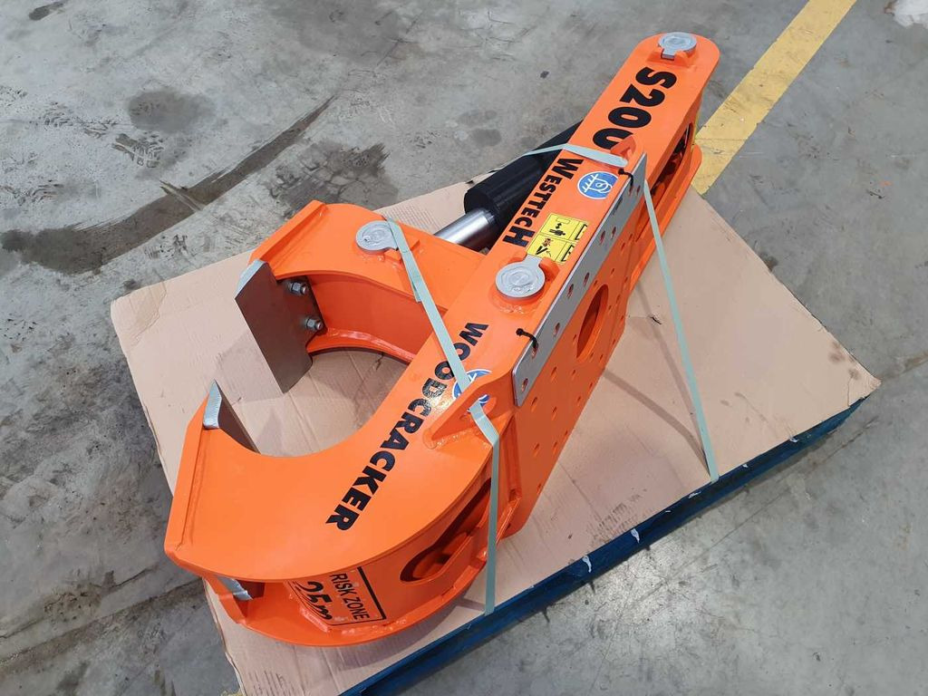 Westtech Woodcracker S200 / Wurzelstockschere - Attachment for Forestry equipment: picture 5 Westtech Woodcracker S200 / Wurzelstockschere - Attachment for Forestry equipment: picture 5