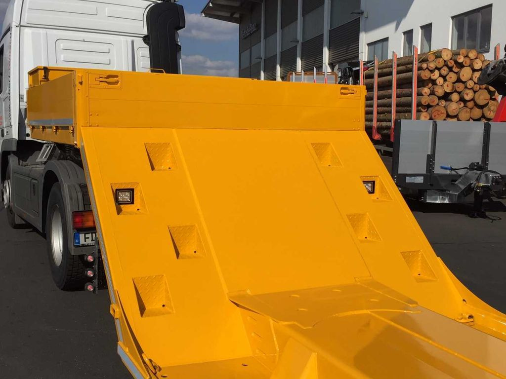 EBERT TLS 43 ST // 32,2to Nutzlast EBERT TLS 43 ST // 32,2to Nutzlast - Low loader semi-trailer: picture 5 EBERT TLS 43 ST // 32,2to Nutzlast EBERT TLS 43 ST // 32,2to Nutzlast - Low loader semi-trailer: picture 5