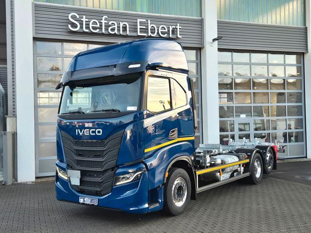 Iveco AS260S50Y/FS CM 6x2-4 BDF Standklima 2xAHK Cam - Cab chassis truck: picture 1 Iveco AS260S50Y/FS CM 6x2-4 BDF Standklima 2xAHK Cam - Cab chassis truck: picture 1