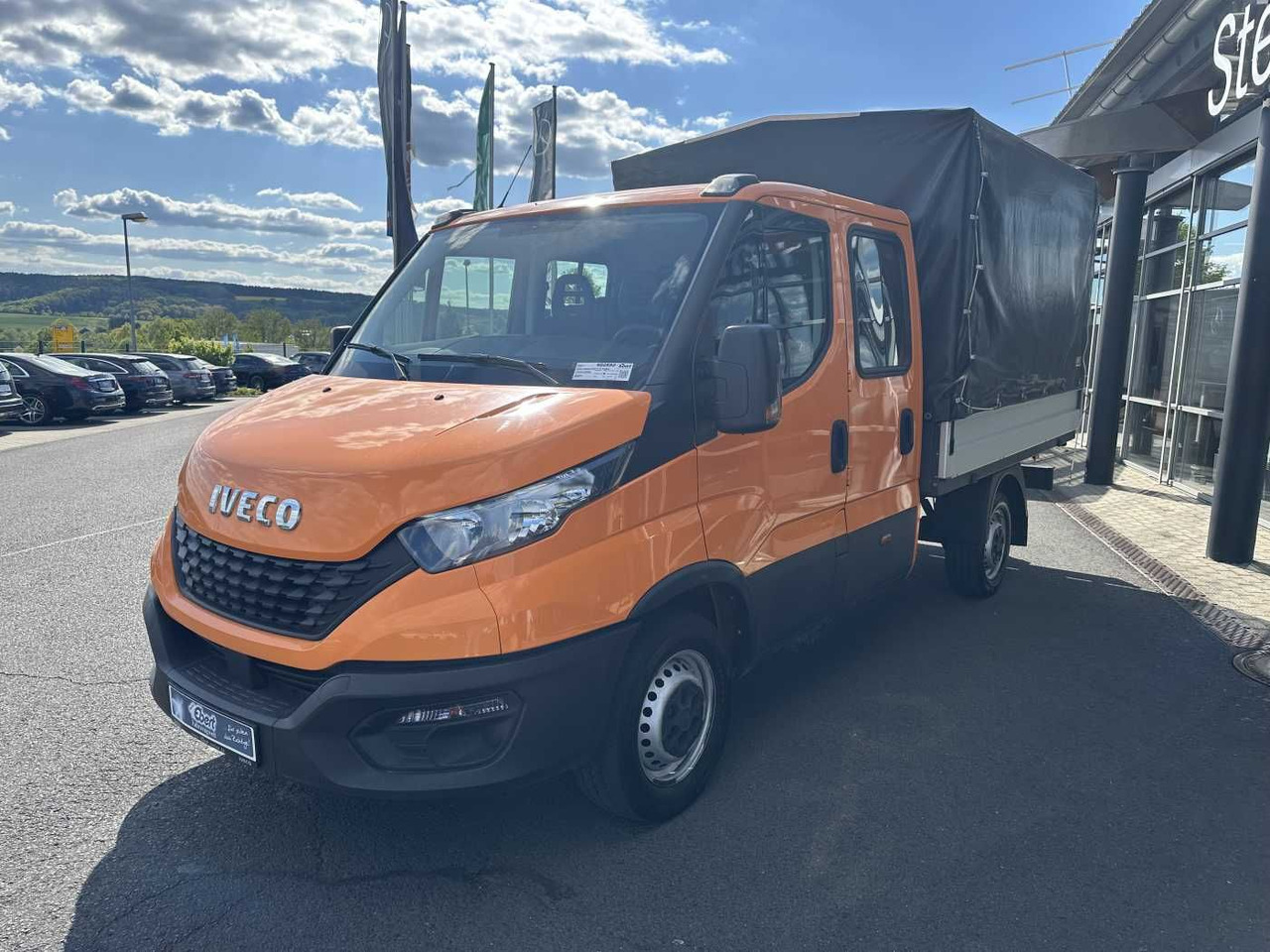 Iveco Daily 35S14 Pritsche+Plane *AHK*Ladekran*7-Sitze - Curtain side van: picture 3 Iveco Daily 35S14 Pritsche+Plane *AHK*Ladekran*7-Sitze - Curtain side van: picture 3