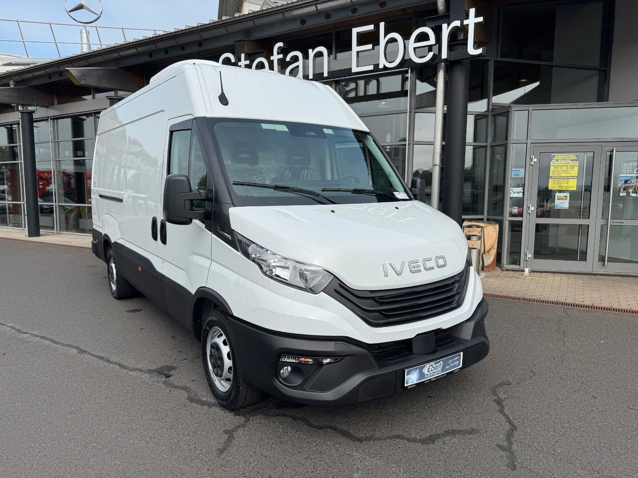 Iveco Daily 35S16 A8 *Standkühlung*Kamera*Automatik* - Refrigerated delivery van: picture 2 Iveco Daily 35S16 A8 *Standkühlung*Kamera*Automatik* - Refrigerated delivery van: picture 2