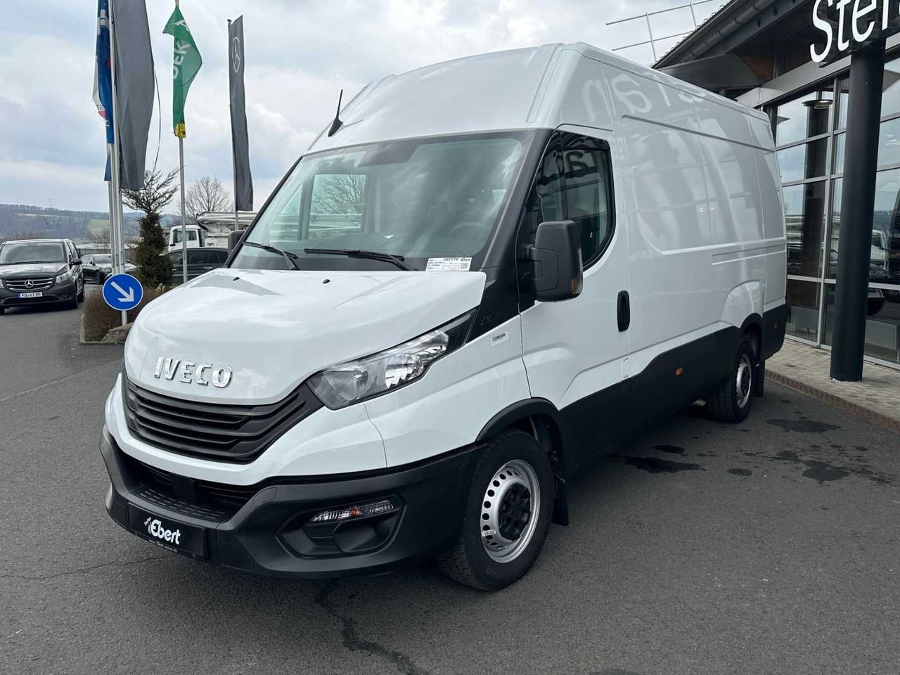 Iveco Daily 35S16 *Klima*L3.520mm* - Panel van: picture 3 Iveco Daily 35S16 *Klima*L3.520mm* - Panel van: picture 3