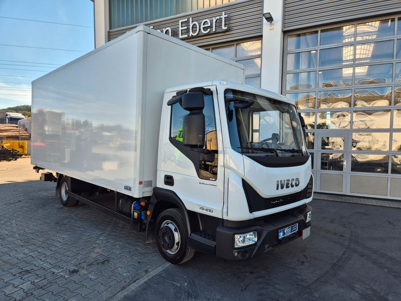 Iveco Eurocargo ML75E21/P LBW 3 Sitze Klima ACC 4 St. - Closed box van: picture 2 Iveco Eurocargo ML75E21/P LBW 3 Sitze Klima ACC 4 St. - Closed box van: picture 2