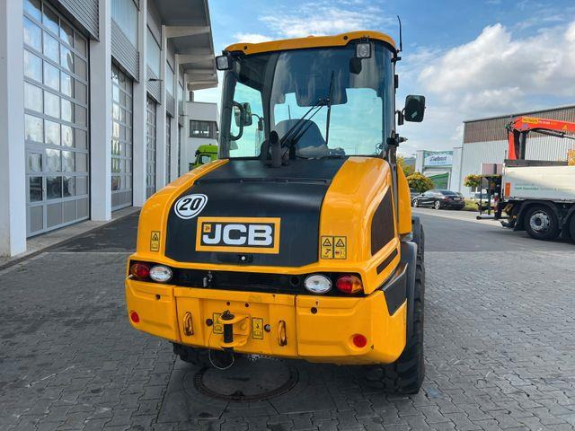 JCB 407 SV / nur 305h! / Klappschaufel & Gabel - Wheel loader: picture 4 JCB 407 SV / nur 305h! / Klappschaufel & Gabel - Wheel loader: picture 4