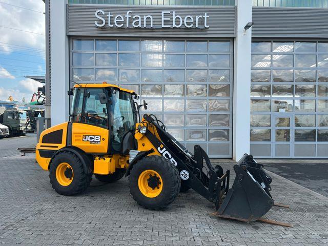 JCB 407 SV / nur 305h! / Klappschaufel & Gabel - Wheel loader: picture 1 JCB 407 SV / nur 305h! / Klappschaufel & Gabel - Wheel loader: picture 1