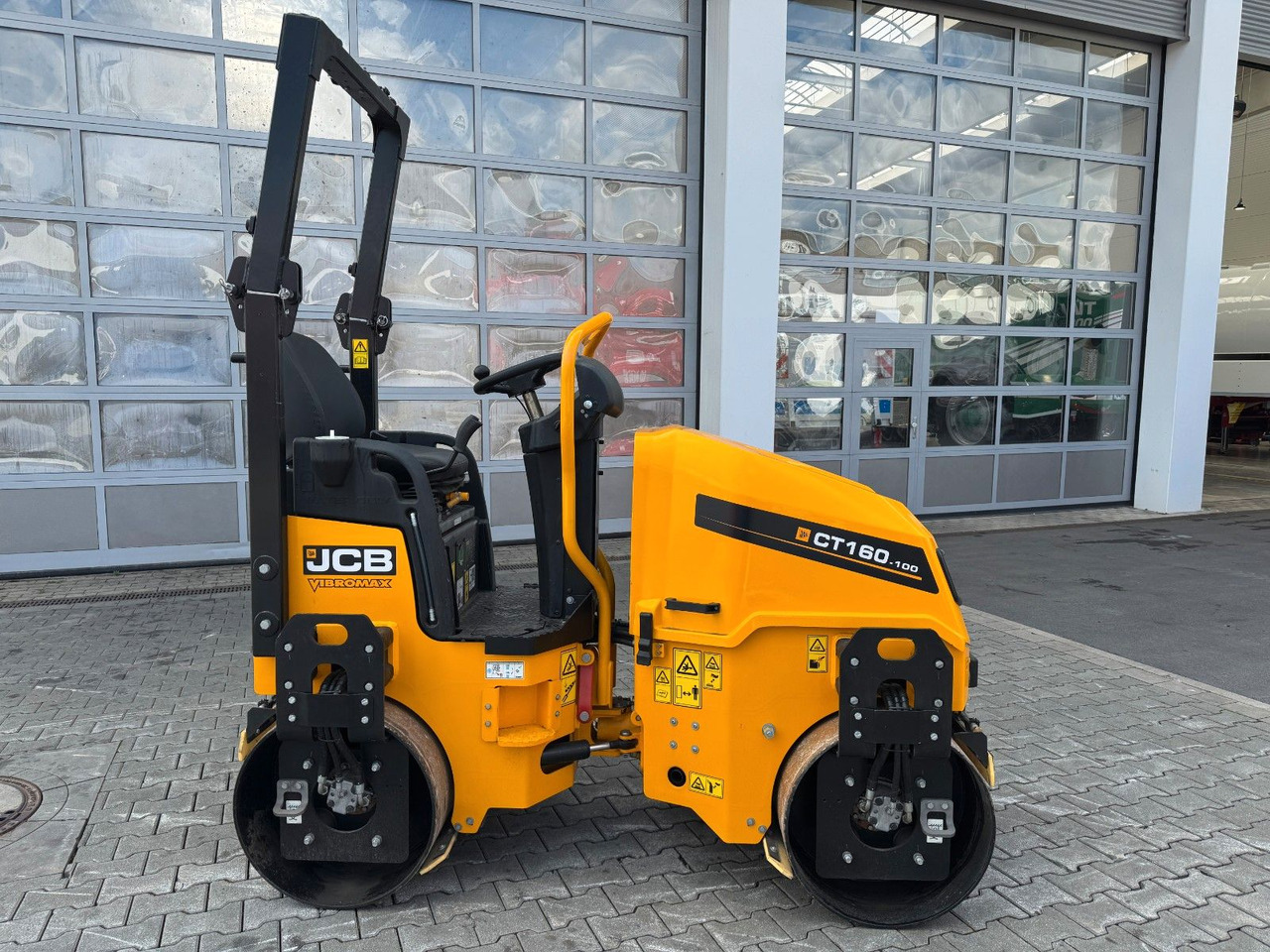 JCB CT 160-100 / NEU 2025 / Wasser Sprühanlage - Roller: picture 2 JCB CT 160-100 / NEU 2025 / Wasser Sprühanlage - Roller: picture 2