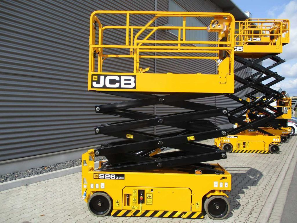 JCB S2632E Scherenbühne // 10,1m Arbeitshöhe - Scissor lift: picture 2 JCB S2632E Scherenbühne // 10,1m Arbeitshöhe - Scissor lift: picture 2