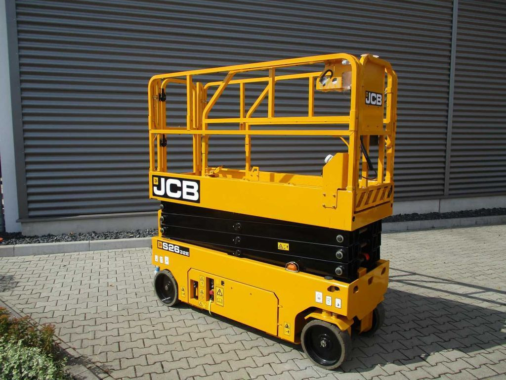 JCB S2632E Scherenbühne // 10,1m Arbeitshöhe - Scissor lift: picture 3 JCB S2632E Scherenbühne // 10,1m Arbeitshöhe - Scissor lift: picture 3