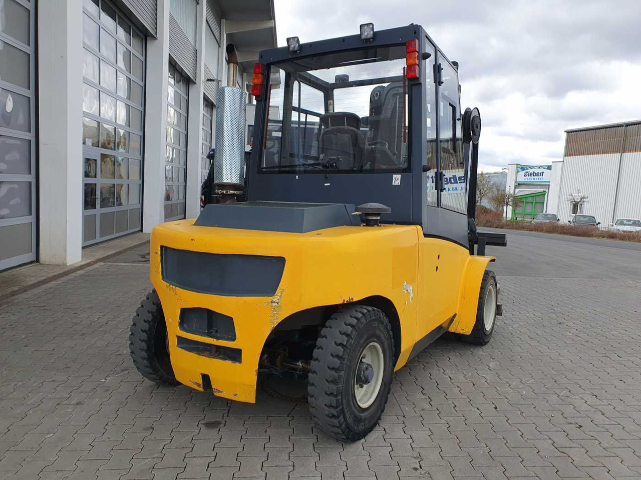 Jungheinrich DFG 680 / 4.500mm / 2.413h / Zinkenverstellgerät - Diesel forklift: picture 4 Jungheinrich DFG 680 / 4.500mm / 2.413h / Zinkenverstellgerät - Diesel forklift: picture 4