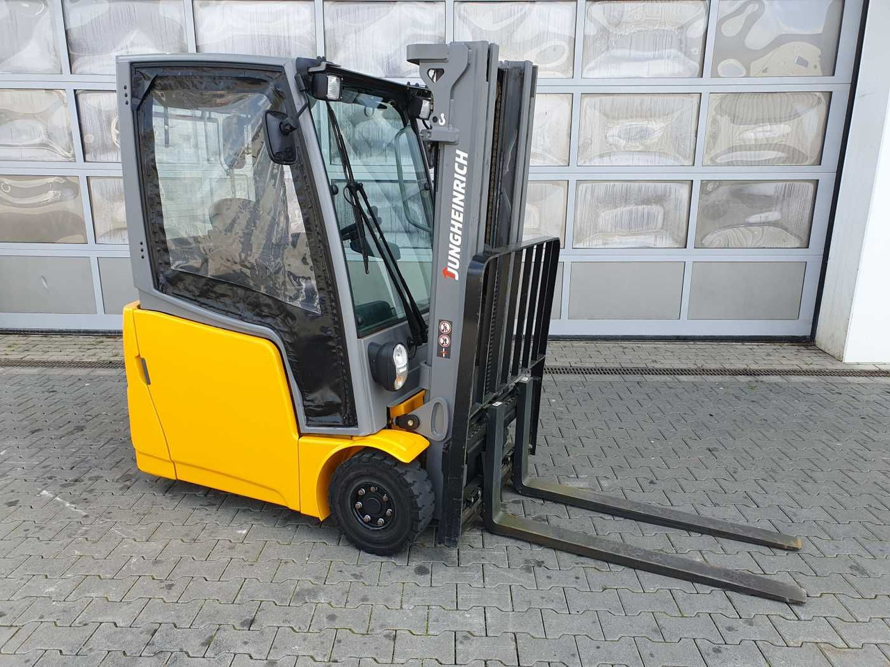 Jungheinrich EFG 215 / Triplex 4.25m / SS / nur 1.680h / 2021 - Electric forklift: picture 2 Jungheinrich EFG 215 / Triplex 4.25m / SS / nur 1.680h / 2021 - Electric forklift: picture 2