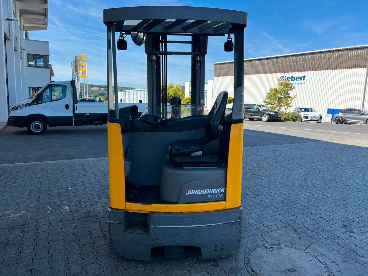 Jungheinrich ETV C16 / 2.836h / Hubhöhe: 5.720mm - Reach truck: picture 5 Jungheinrich ETV C16 / 2.836h / Hubhöhe: 5.720mm - Reach truck: picture 5