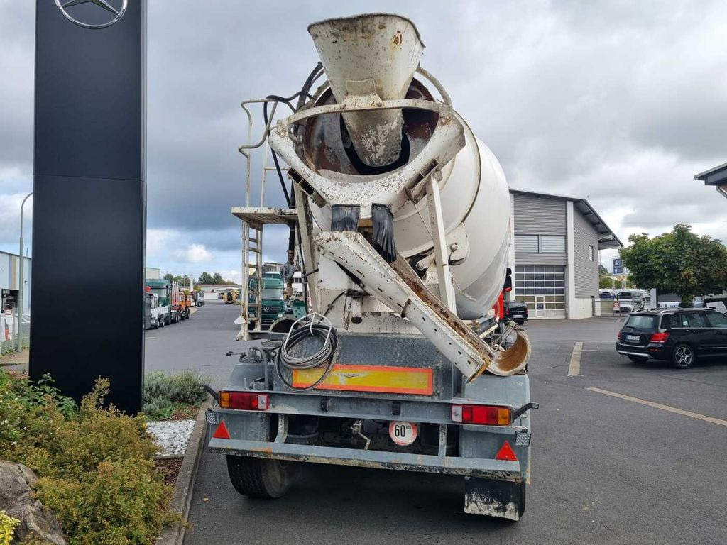 KWB P-382-STI Betonmischer Motor SAF-Achsen Lift KWB P-382-STI Betonmischer Motor SAF-Achsen Lift - Concrete mixer semi-trailer: picture 4 KWB P-382-STI Betonmischer Motor SAF-Achsen Lift KWB P-382-STI Betonmischer Motor SAF-Achsen Lift - Concrete mixer semi-trailer: picture 4