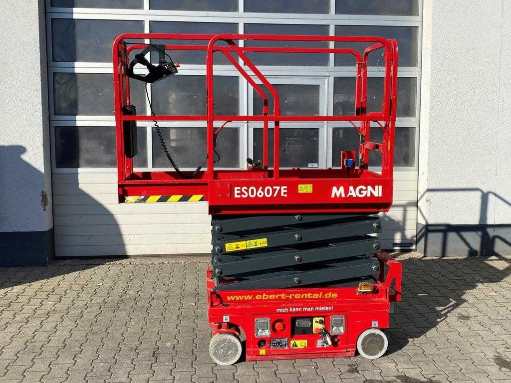 Magni ES0607E Scherenbühne // 5.6m Arbeitshöhe - Scissor lift: picture 2 Magni ES0607E Scherenbühne // 5.6m Arbeitshöhe - Scissor lift: picture 2