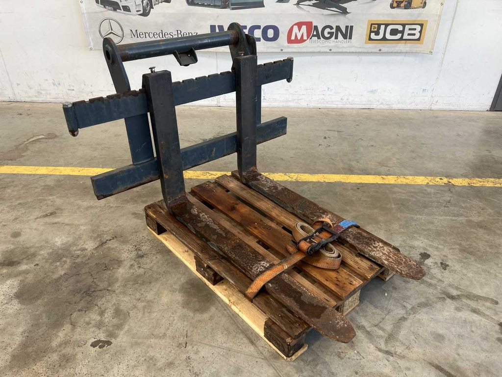 Magni Palettengabel / Manitou / 5.000 kg / 2017  - Forks: picture 2 Magni Palettengabel / Manitou / 5.000 kg / 2017  - Forks: picture 2