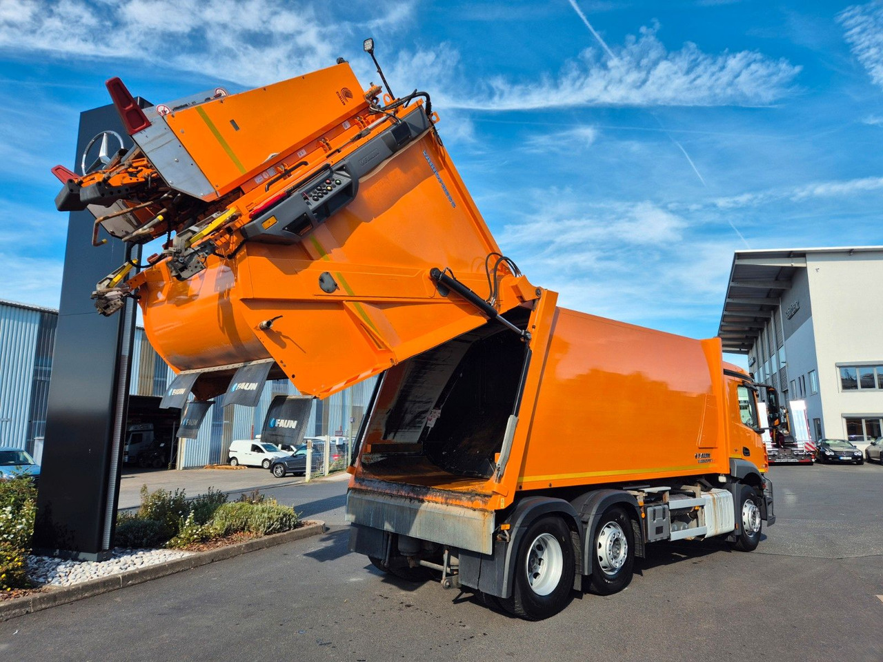 Garbage truck Mercedes-Benz Actros 2533 L Faun Variopress II524 V19 Zoeller: picture 16