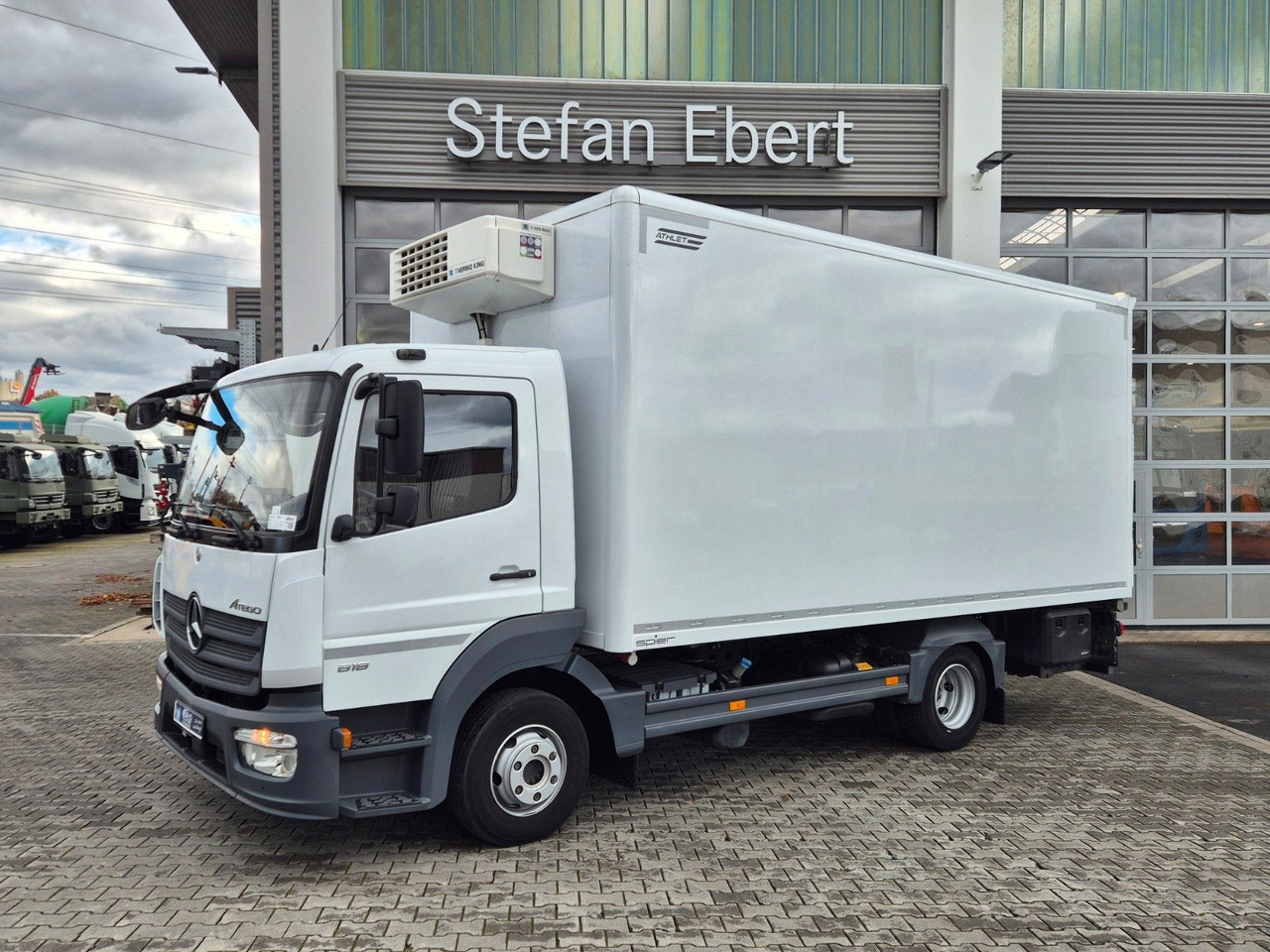 Mercedes-Benz Atego 818 L 4x2 LBW ThermoKing V-600 - Refrigerated delivery van: picture 3 Mercedes-Benz Atego 818 L 4x2 LBW ThermoKing V-600 - Refrigerated delivery van: picture 3