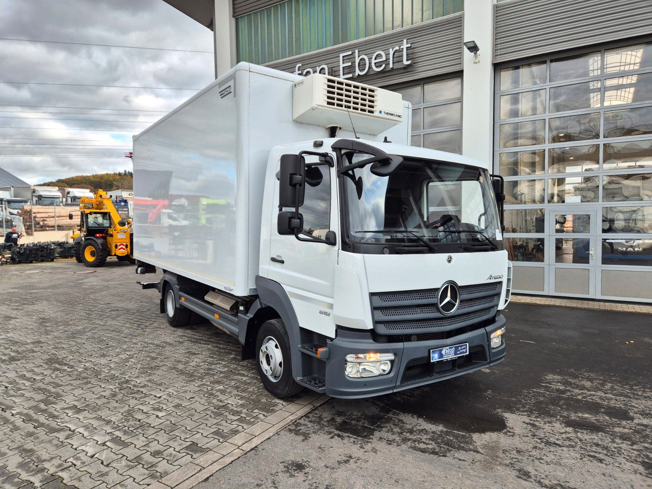 Mercedes-Benz Atego 818 L 4x2 LBW ThermoKing V-600 - Refrigerated delivery van: picture 2 Mercedes-Benz Atego 818 L 4x2 LBW ThermoKing V-600 - Refrigerated delivery van: picture 2