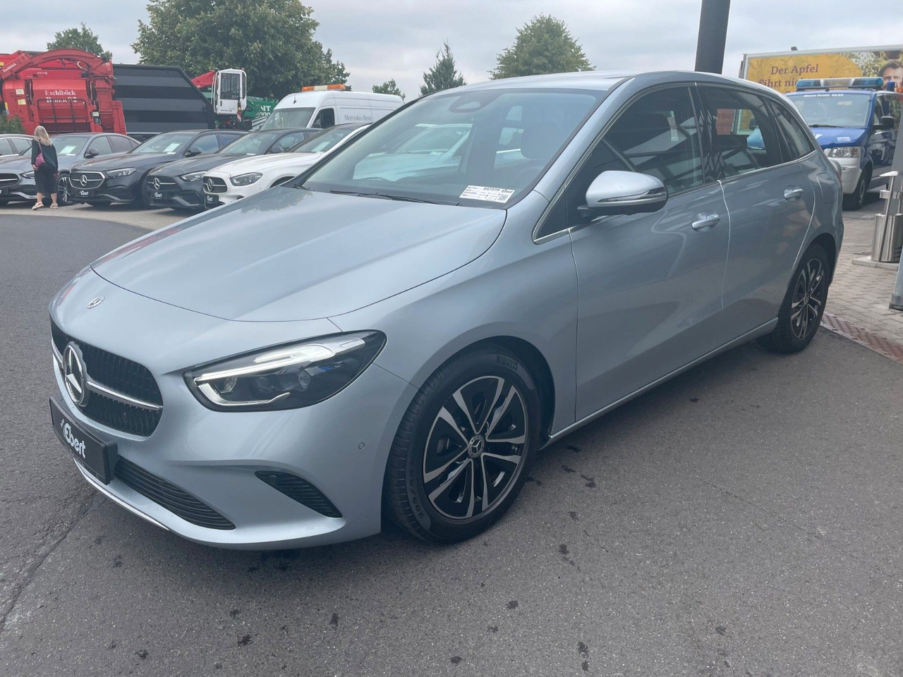 Mercedes-Benz B 200 Progressive Multibeam+360°+TOTW+Carplay - Passenger van: picture 2 Mercedes-Benz B 200 Progressive Multibeam+360°+TOTW+Carplay - Passenger van: picture 2
