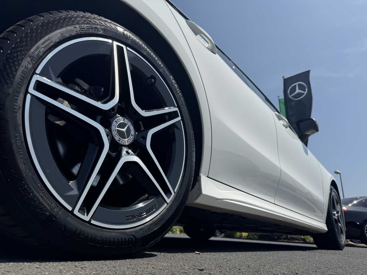 Mercedes-Benz CLA 220d Shooting Brake AMG+Pano+Distr+AHK+uvm. - Estate car: picture 5 Mercedes-Benz CLA 220d Shooting Brake AMG+Pano+Distr+AHK+uvm. - Estate car: picture 5