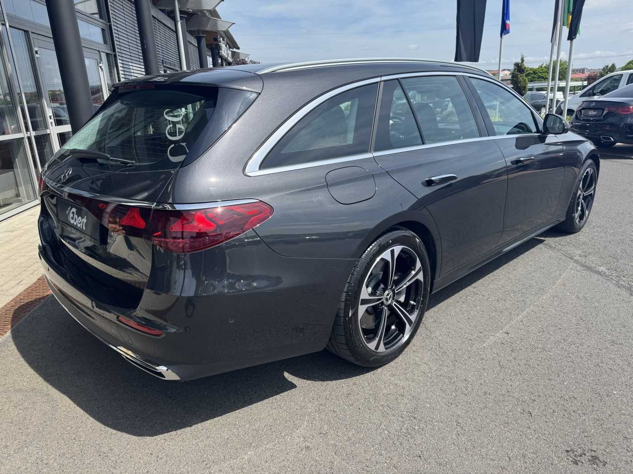 Mercedes-Benz E 300de T AHK+Burm4D+Distr+Memory+360 - Estate car: picture 4 Mercedes-Benz E 300de T AHK+Burm4D+Distr+Memory+360 - Estate car: picture 4