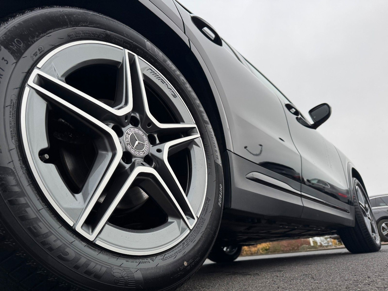 Mercedes-Benz GLA 200 AMG+Pano+Distr+Ambiente+Multibeam+ - SUV: picture 5 Mercedes-Benz GLA 200 AMG+Pano+Distr+Ambiente+Multibeam+ - SUV: picture 5