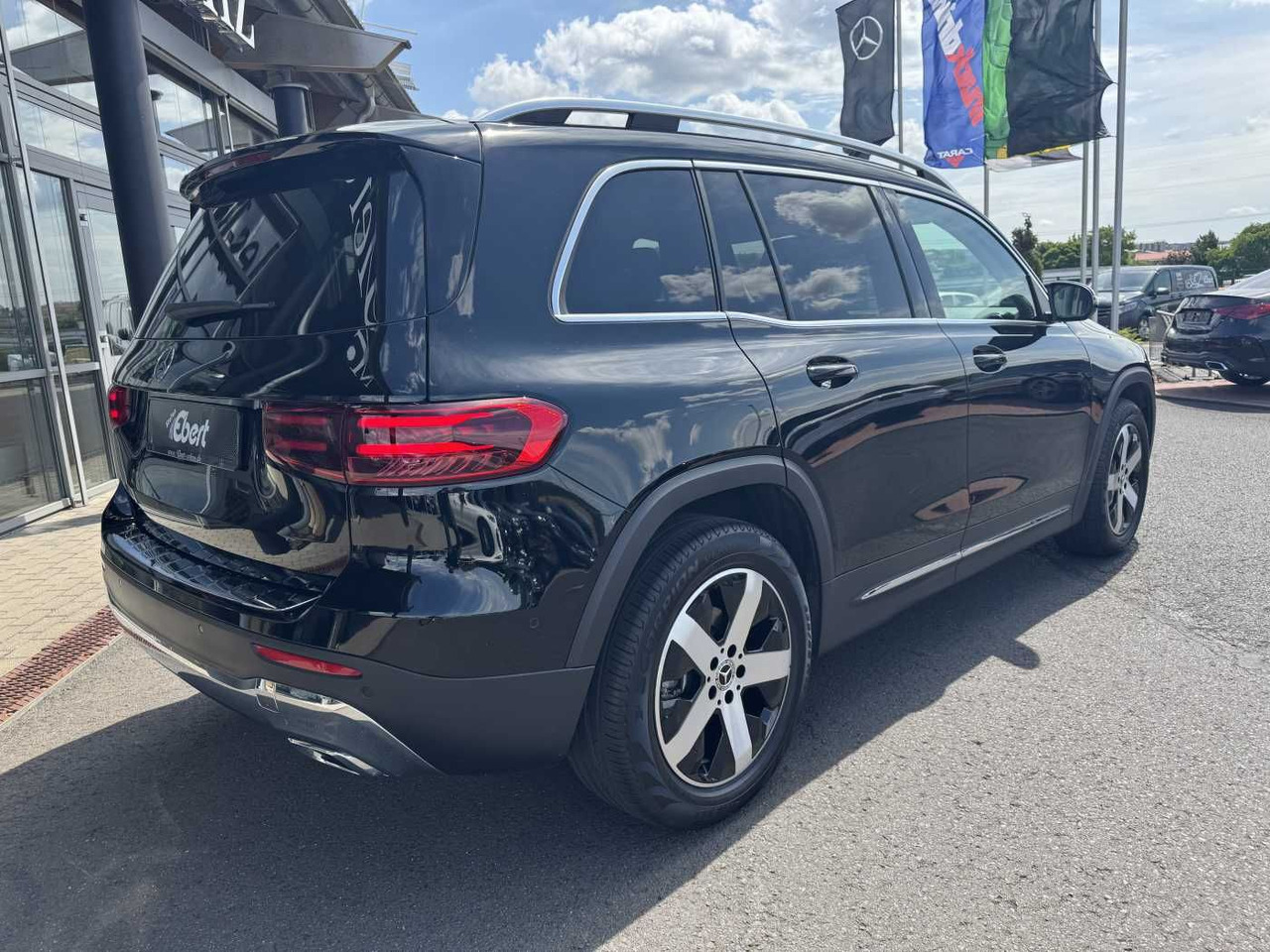 Mercedes-Benz GLB 180 Progressive+AHK+RKamera+LED+ IHC+DAB - SUV: picture 4 Mercedes-Benz GLB 180 Progressive+AHK+RKamera+LED+ IHC+DAB - SUV: picture 4