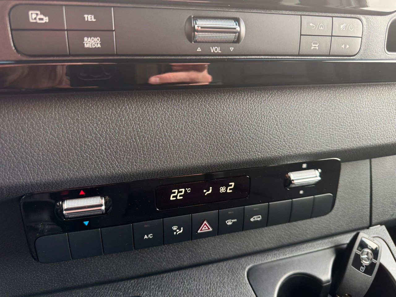 Open body delivery van, Combi van Mercedes-Benz Sprinter 317 CDI DoKa 4325 Klima AHK3,5 Kamera: picture 13