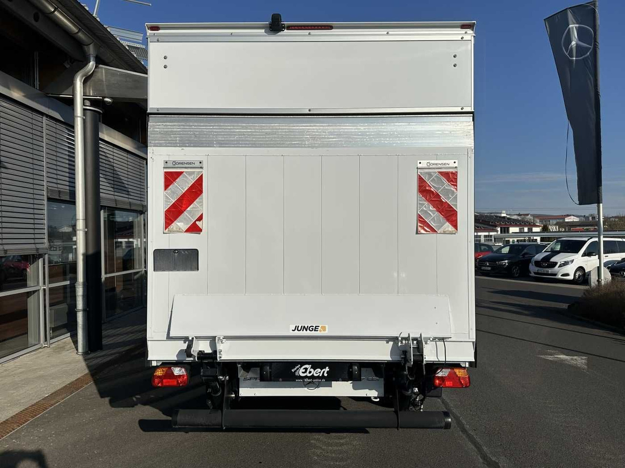 Mercedes-Benz Sprinter 317 CDI Koffer LBW Klima Kamera SHZ - Closed box van: picture 5 Mercedes-Benz Sprinter 317 CDI Koffer LBW Klima Kamera SHZ - Closed box van: picture 5